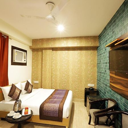 Hotel Airport Star Neu-Delhi Exterior foto
