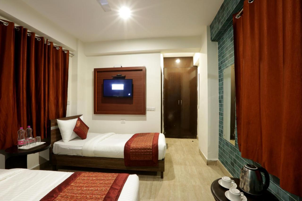 Hotel Airport Star Neu-Delhi Exterior foto