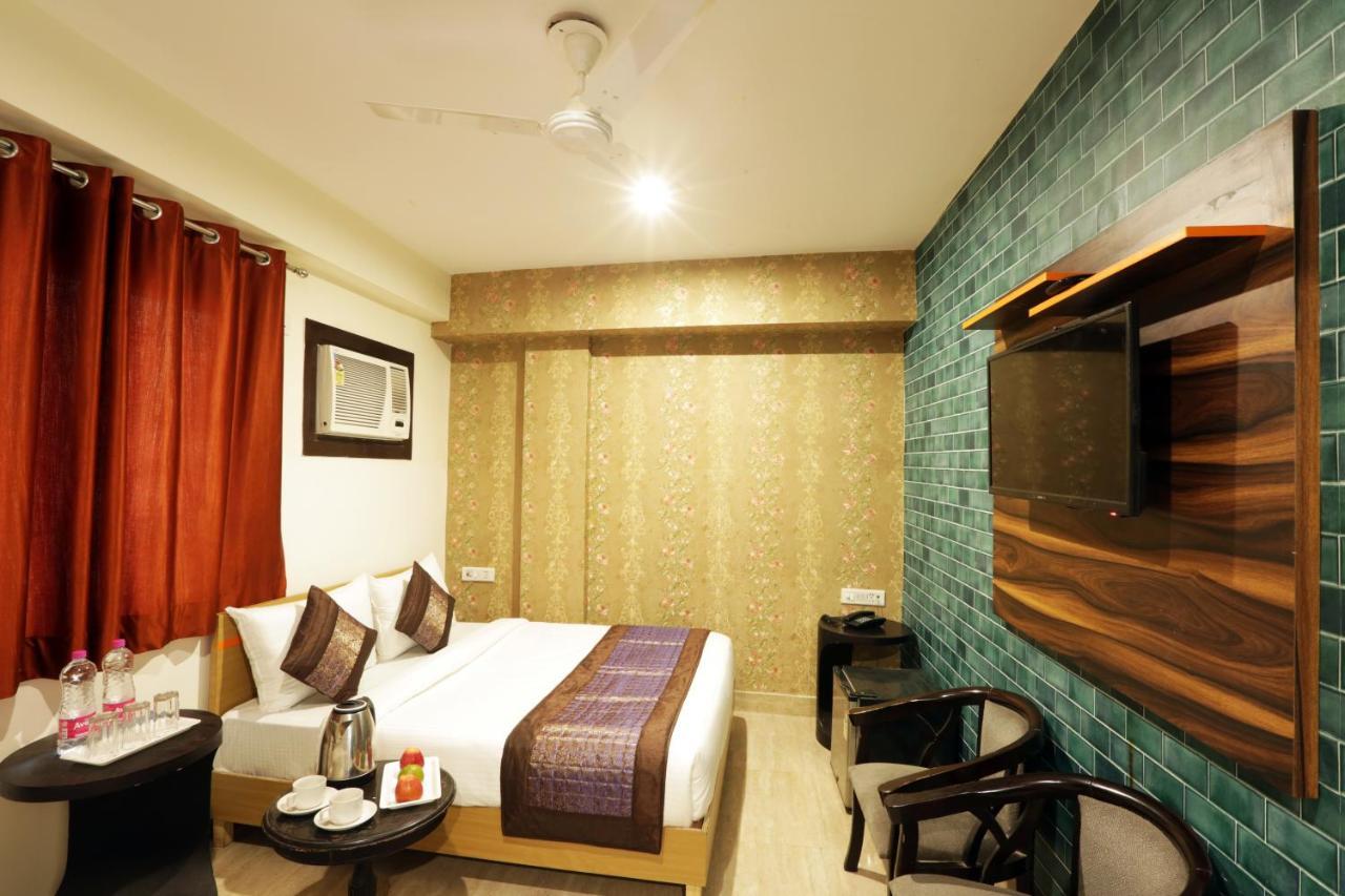 Hotel Airport Star Neu-Delhi Exterior foto