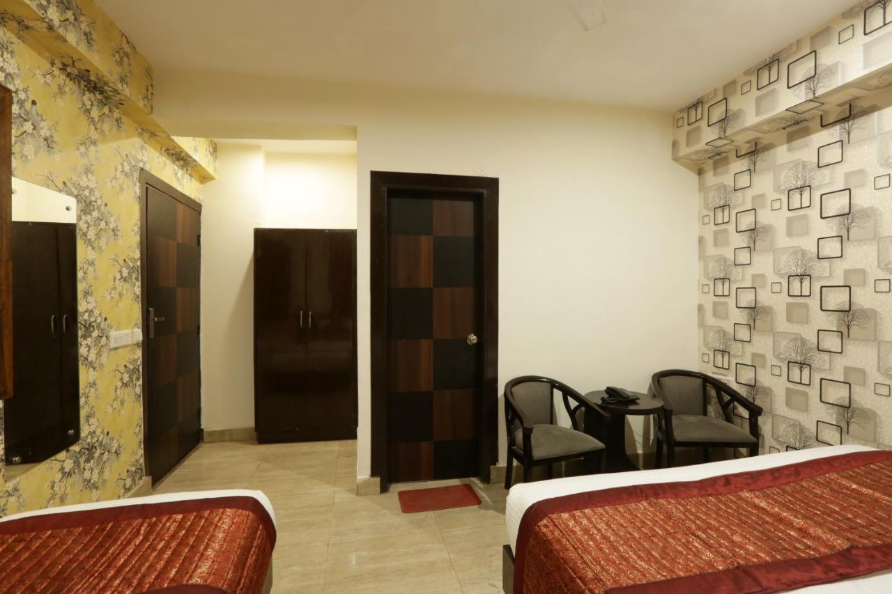 Hotel Airport Star Neu-Delhi Exterior foto